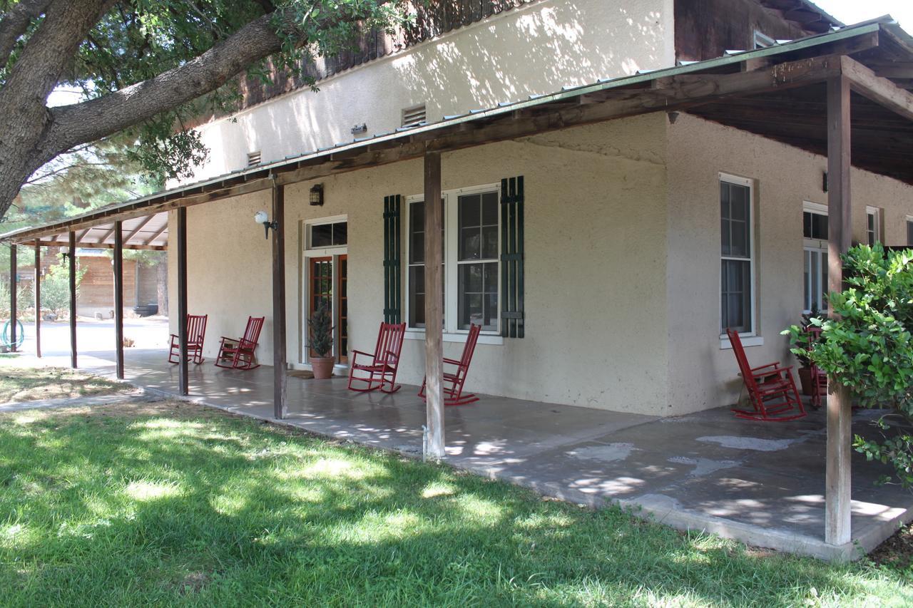 The Hotel Limpia Fort Davis Ngoại thất bức ảnh