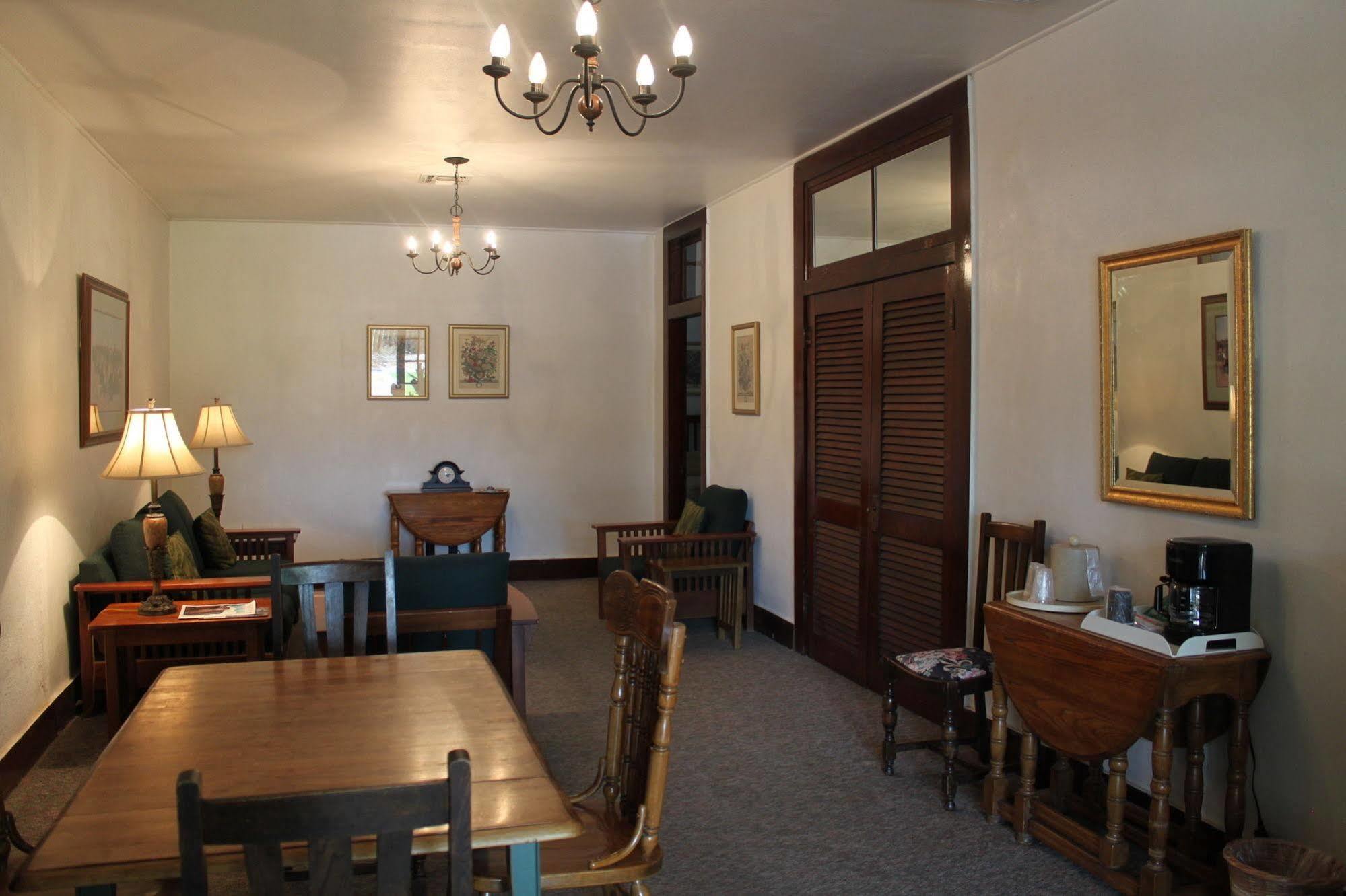 The Hotel Limpia Fort Davis Ngoại thất bức ảnh